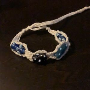 Adjustable bracelet